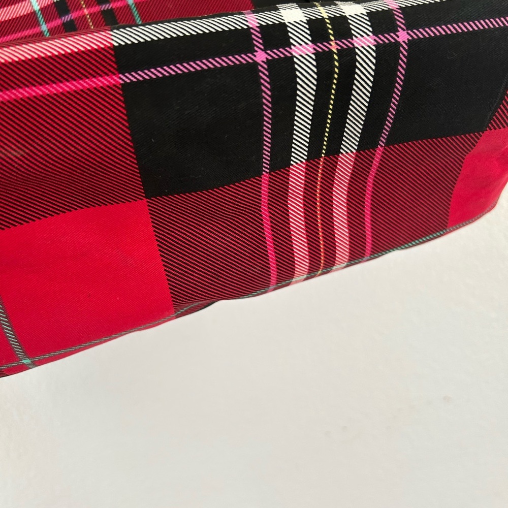 Victoria's Secret Black and Red Plaid Tote - Picture 7 of 11